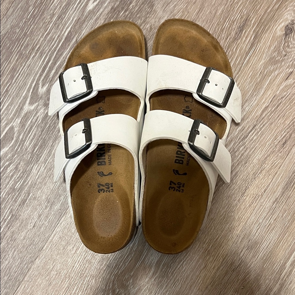 Women white Birkenstock Arizona